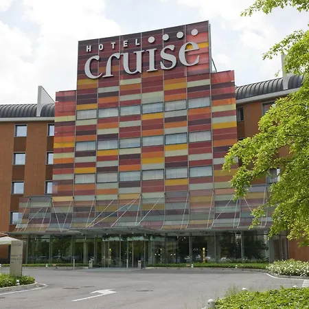 Hotel Cruise Montano Lucino