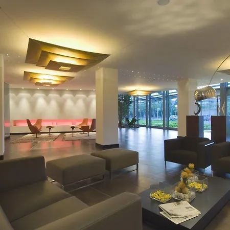 Hotel Cruise 4*