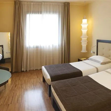 Cruise Hotel Lucino
