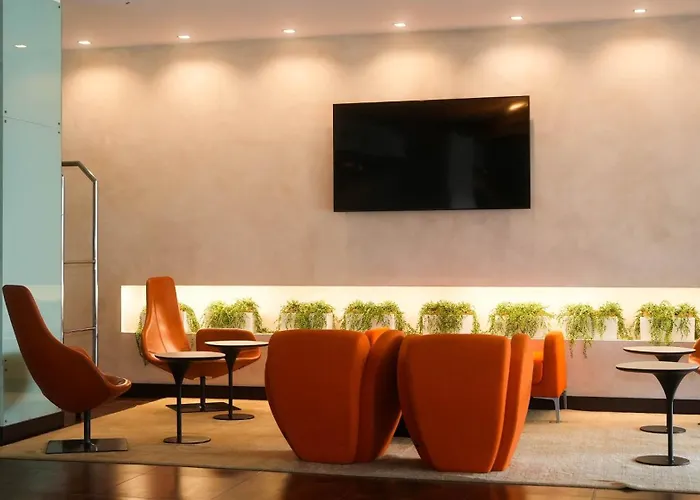 Ξενοδοχείο Cruise Lucino