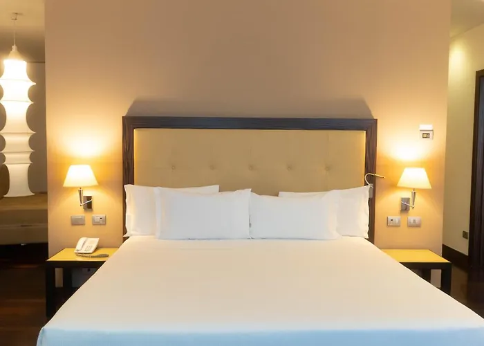 Ξενοδοχείο Cruise Lucino