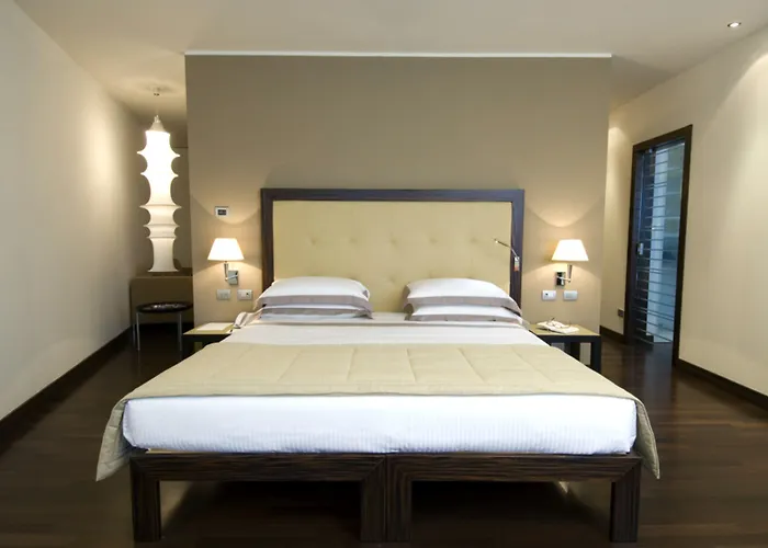 Cruise Ξενοδοχείο