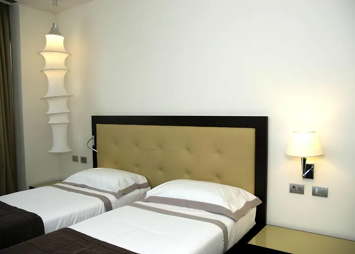 Cruise Ξενοδοχείο Lucino