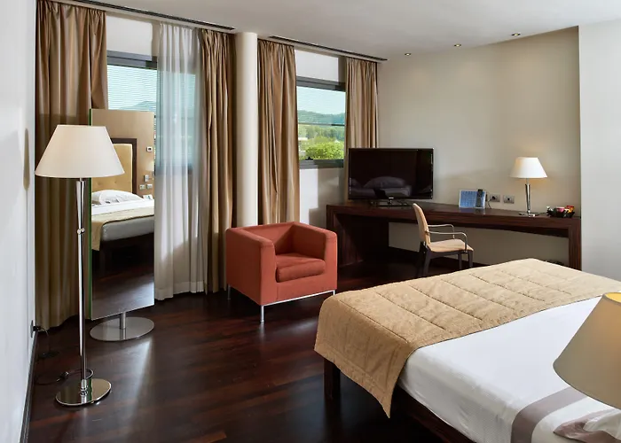 Ξενοδοχείο Cruise