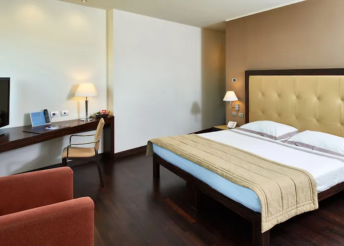 Cruise Ξενοδοχείο