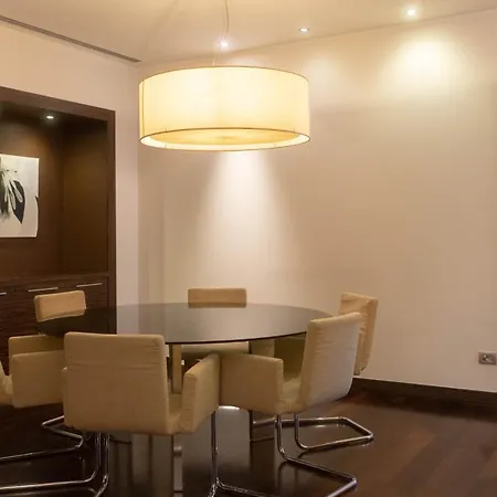 Cruise Hotell